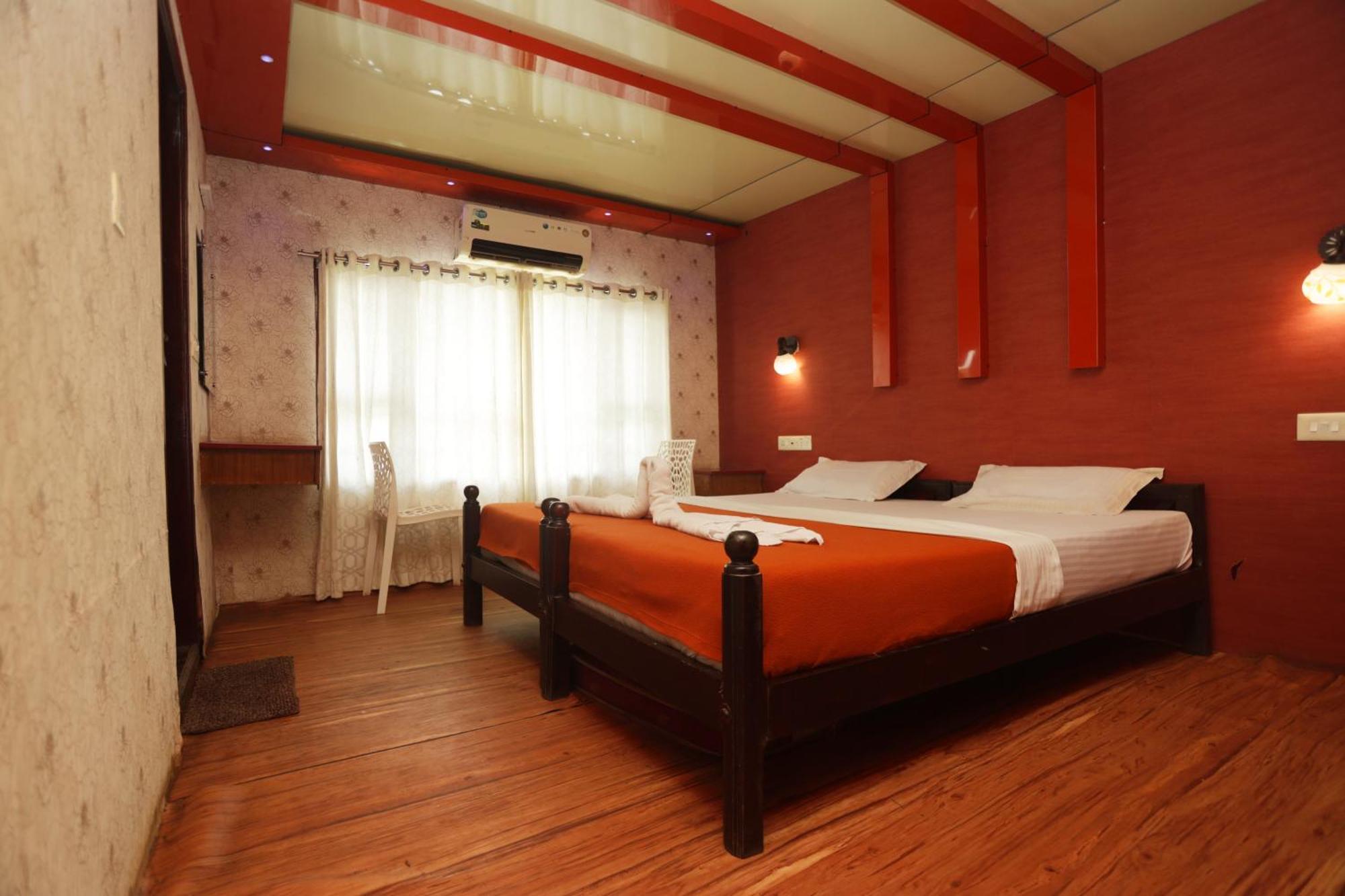 Harmony Houseboats Hotell Alappuzha Exteriör bild